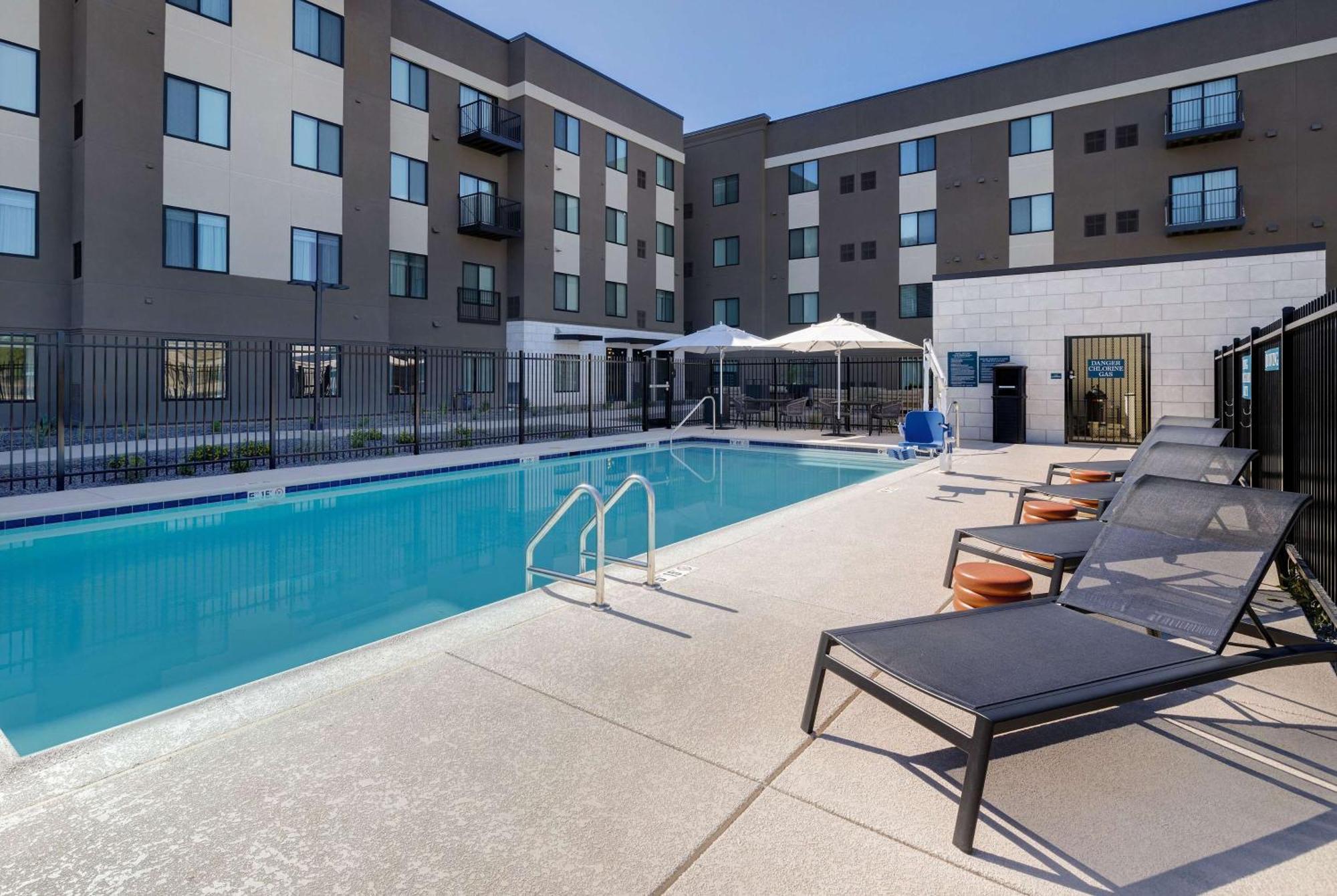 Waterwalk Extended Stay By Wyndham Huntsville Buitenkant foto